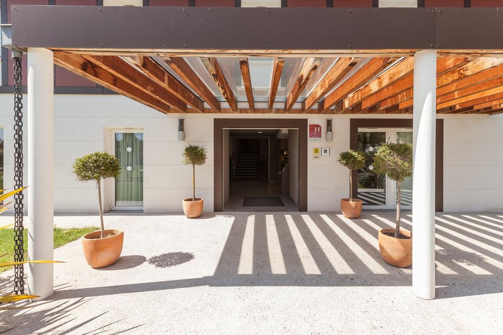Hotel Alienor Langon  Dış mekan fotoğraf