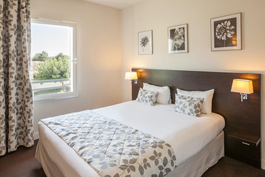 Hotel Alienor Langon  Dış mekan fotoğraf